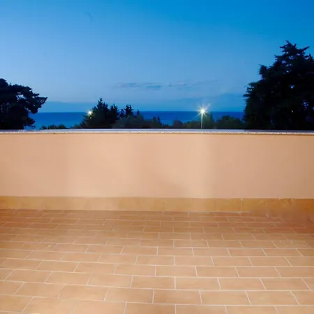 Lejlighed Ogliastrillo Cefalù